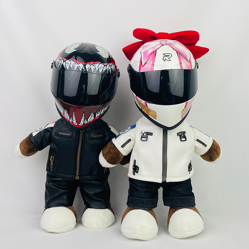 Motorcycle Figurine Couple Model for Men and Women, Motorcycle Travel Decoration Pendant, Motorcycle Car Pendant, Teddy Bear Doll, Helmet Model