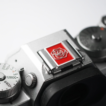 Hot shoe cover universal Canon Nikon Sony Fuji Ricoh Panasonic Olympus Pentax camera hot shoe level