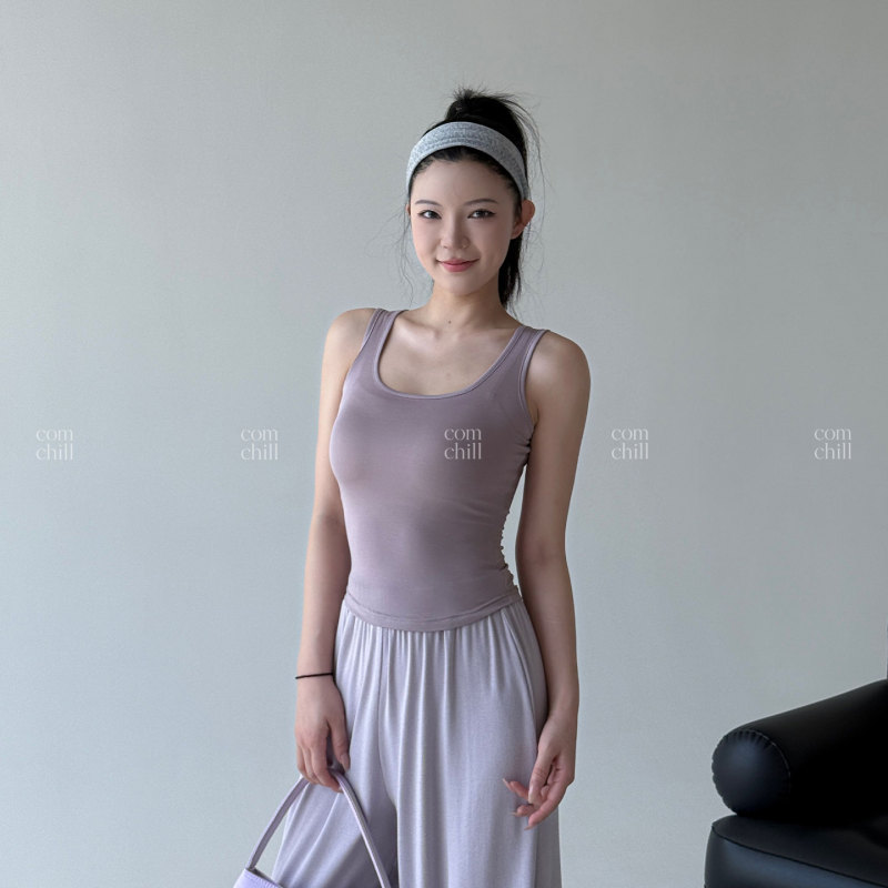 Comchill Seventeen Laisier Low Round Neck Milk Leather Vest Summer Sleeveless Slim Fit Top Base Layer Comchill Seventeen Laisier Low Round Neck Milk Leather Vest Summer Sleeveless Slim Fit Top Base Layer