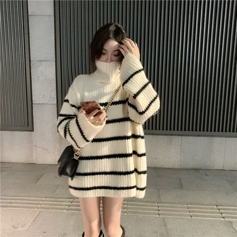 Lazy wind sweater women's 2020 autumn and winter new Korean version medium and long version loose striped turtleneck sweater outer top