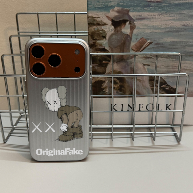 Kaws Companion Figures Stitched for Pro Max, 18 - 12, Air iPhone Case
