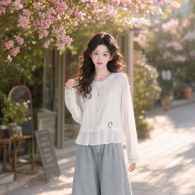 Qianzhu [White Chocolate Wafer] Design Lace Fake Two-Piece Hollow Out Long Sleeve T-Shirt Yf1431166