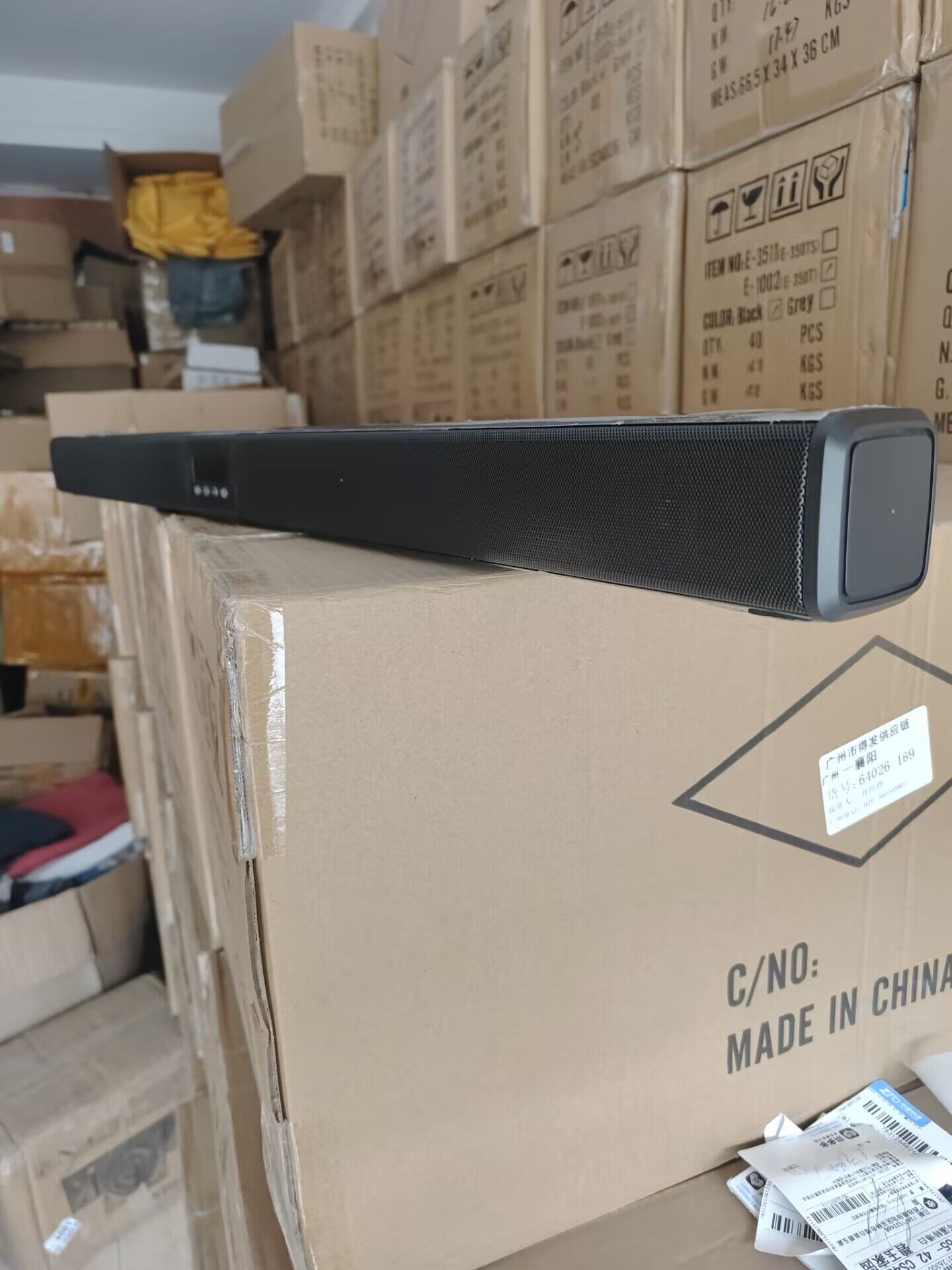 Clearance Stock 95% New Soundbar for Tv, Computer, Audio, Bluetooth Speaker, Rechargeable, High-Definition 5.1 Surround Sound