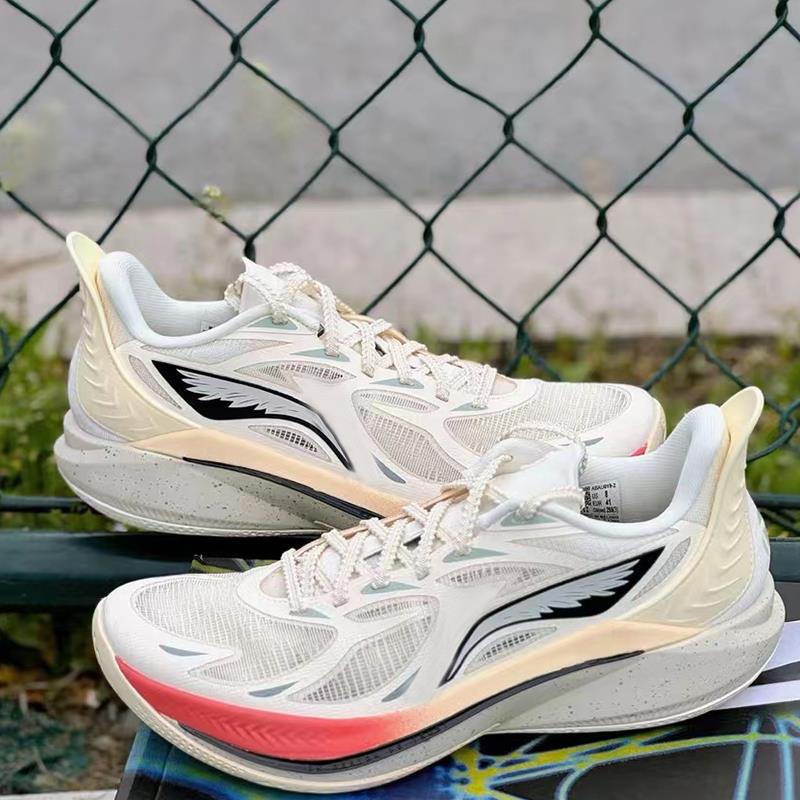 New Chinese Style Summer Model Sonic 12, Stylish, Lightweight, Resilient, Stable Support, Non-Slip, Wear-Resistant, Suitable for Students and Professional Competitions New Chinese Style Summer Model Sonic 12, Stylish, Lightweight, Resilient, Stable Support, Non-Slip, Wear-Resistant, Suitable for Students and Professional Competitions