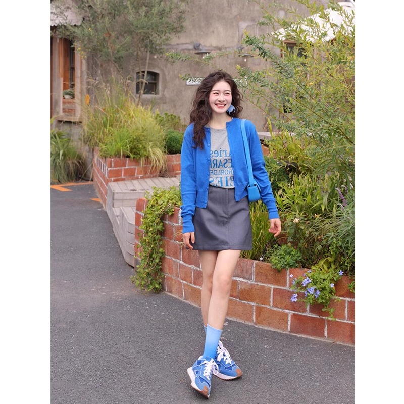 Klein Blue Short Knitted Cardigan for Women, Autumn and Winter 2026 New Thin Outerwear, Petite Sweater Jacket