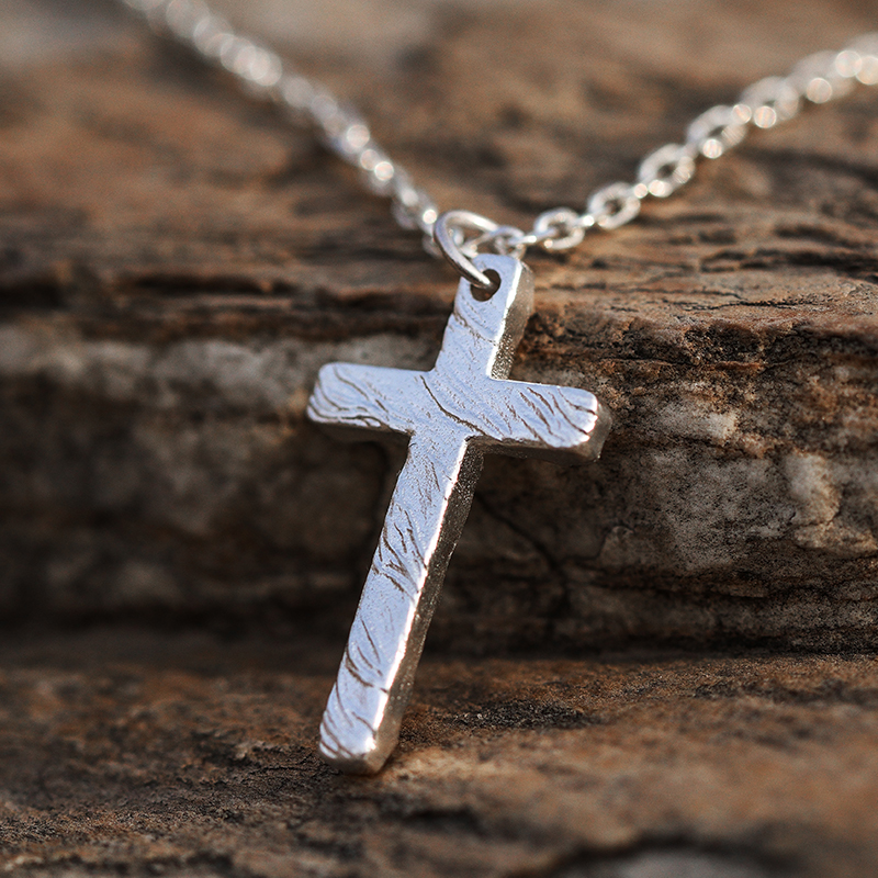 ZhaPoo オリジナルハンドメイド 999 スターリングシルバー クロスネックレス 女性用 ニッチデザイン カップル用 スターリングシルバーペンダント ギフト