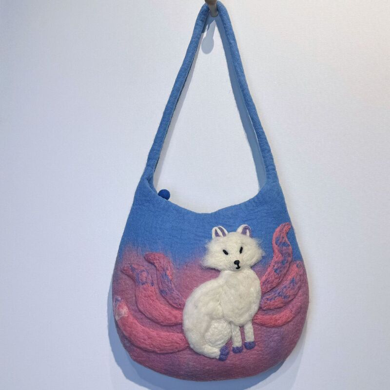 Gradient Fox Crossbody Bag, Nine-Tailed Fox Nepalese Wool Felt Bag, Shoulder Bag, Handbag, Niche Style Gradient Fox Crossbody Bag, Nine-Tailed Fox Nepalese Wool Felt Bag, Shoulder Bag, Handbag, Niche Style
