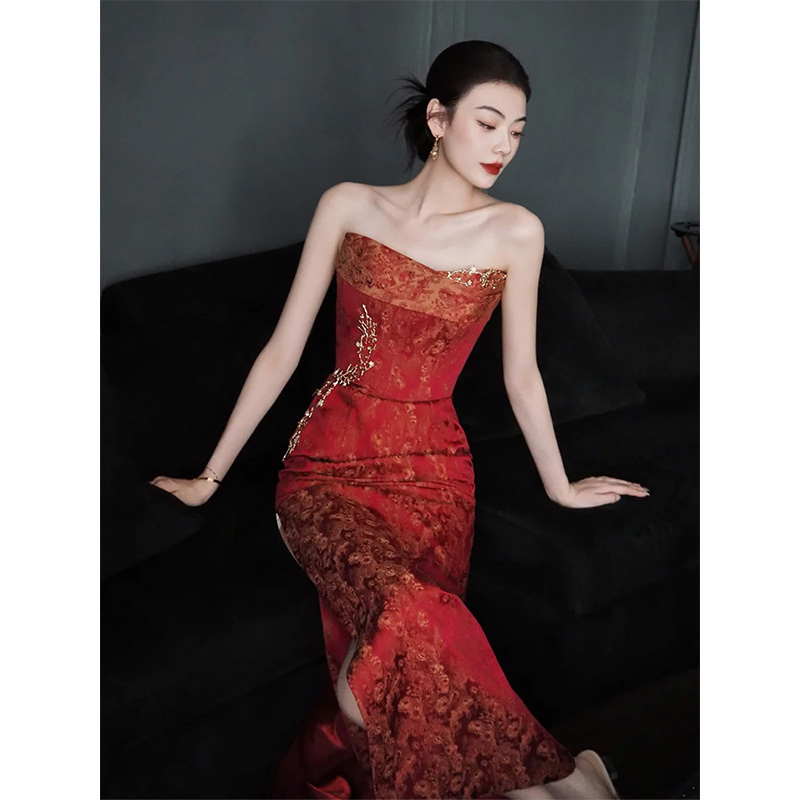 New Chinese-Style Evening Dress, Bride's Red Strapless High-End Light Luxury Robe, Engagement Retro Banquet Homecoming Toast Dress