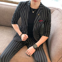 Summer striped seven-point sleeve suit suit men slim a set of Korean mid-sleeved casual handsome short-sleeved suit tide