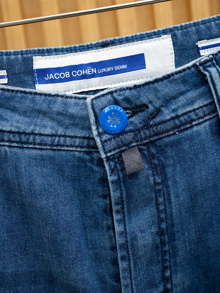 2025早秋意大利男士经典JACOB COHEN纽扣门襟浅蓝色合身牛仔裤潮 2