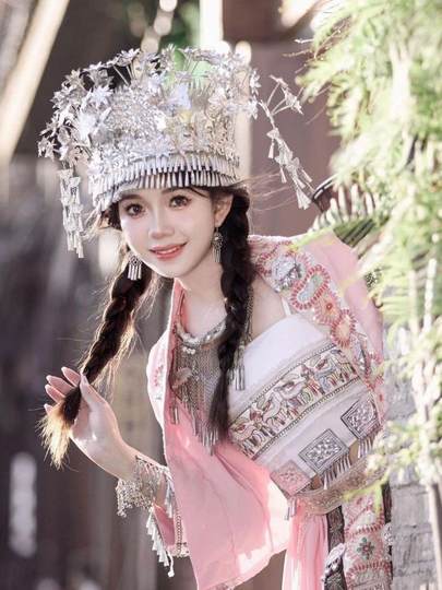 Trajes étnicos rosas, disfraces de niñas Miao de minorías étnicas, trajes de escenario Miao, trajes de actuación, nuevos trajes de fotografía de viajes