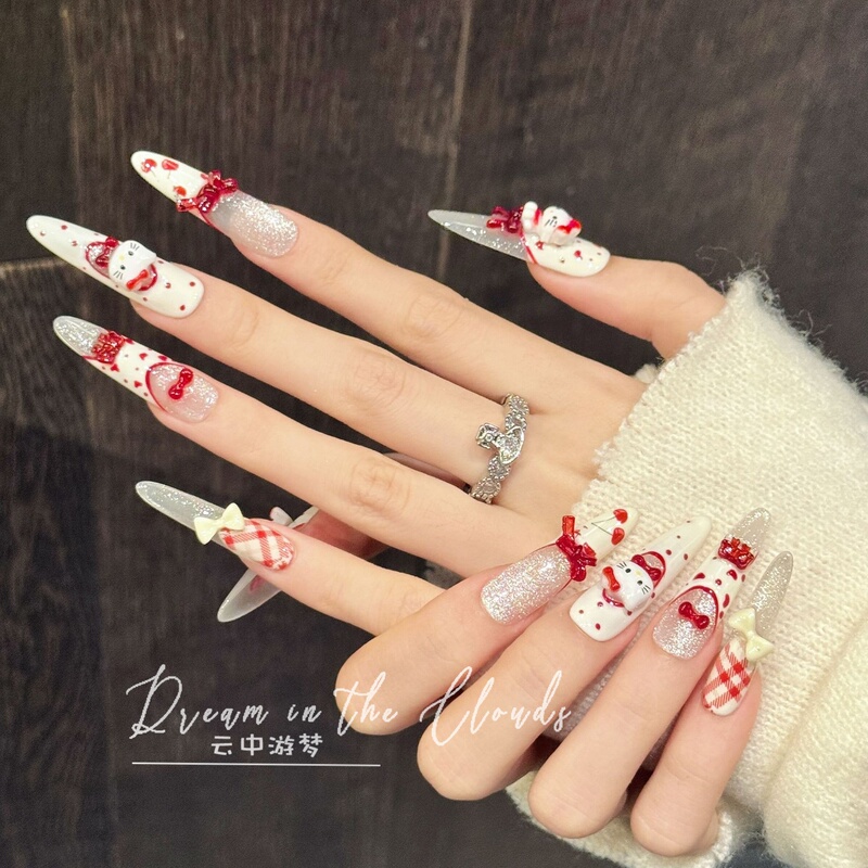 [Kt Princess] Handmade Wearable Nails, High-End Mid-Length Style, Cute Girl Holiday Nail Art Pieces, Stunning for Beginners