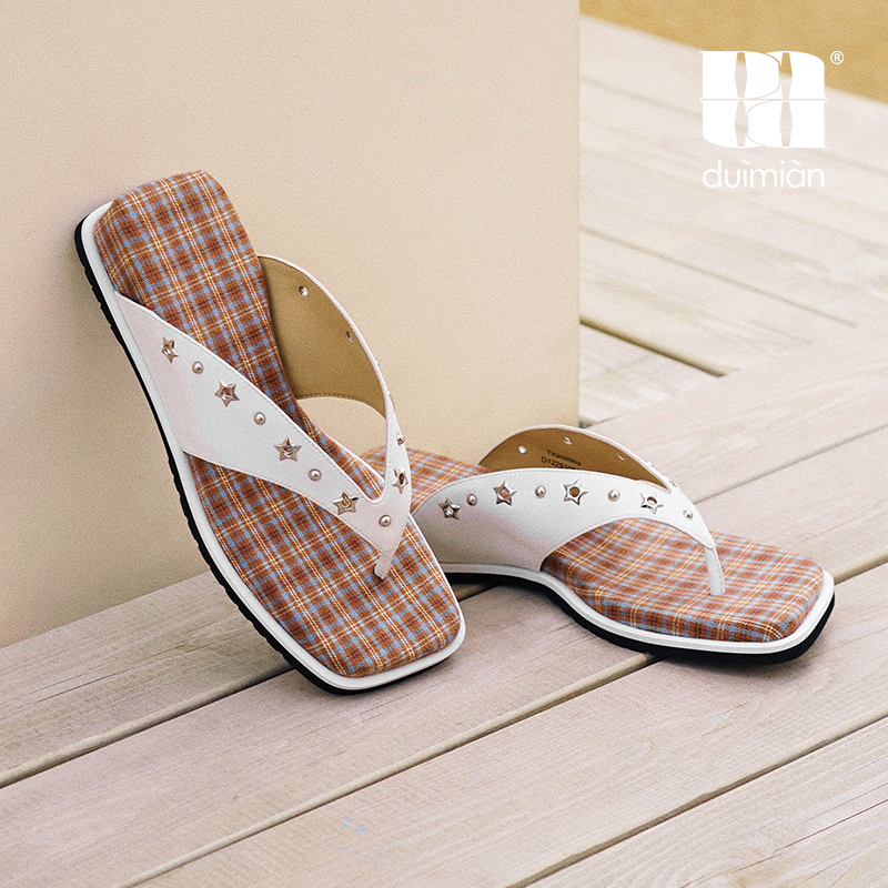 Celebrity Style Square-Toe Flip-Flops for Women, Summer Outdoor Thong Sandals, Wedge Heel Vacation Sandals