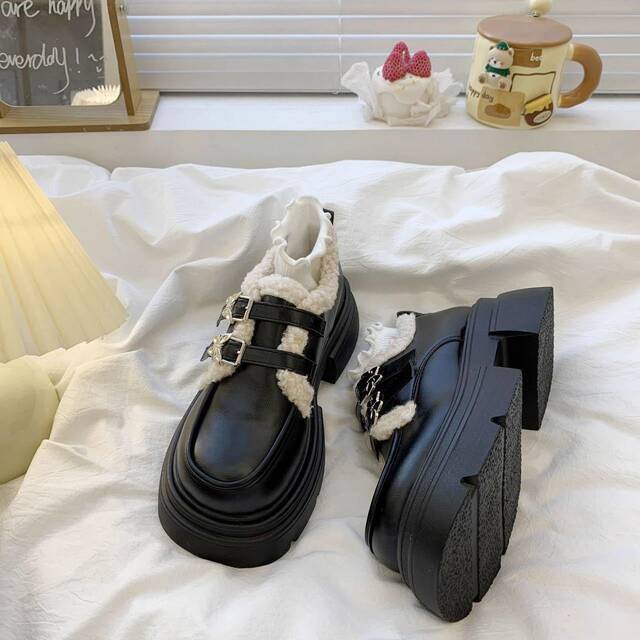 2024 Winter New Style Thick-Heeled Plush-Lined Warm British-Style Thick-Soled Leather Shoes for Women Loafers