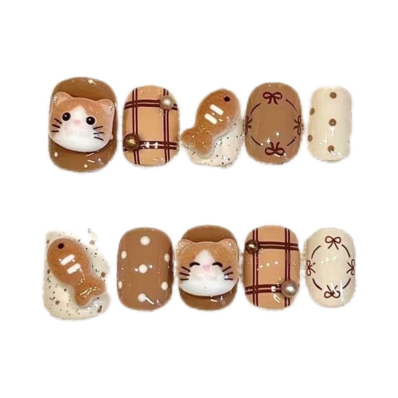 Purely Handmade Wearable Nails, Cute Winter Series with Chubby, Glow-In-The-Dark Kittens, Cartoon Nail Art That Enhances Complexion