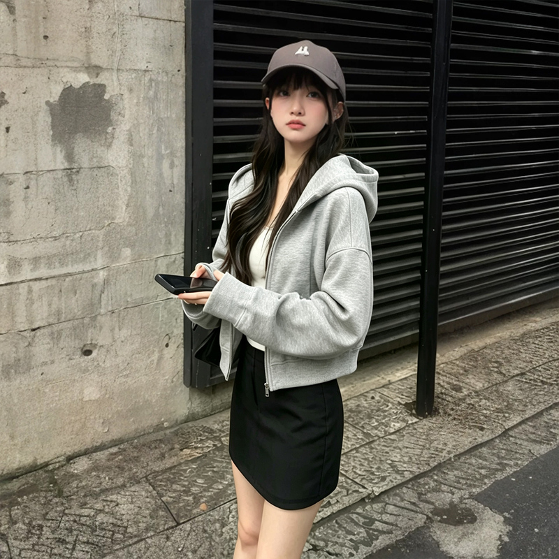 Short Jacket for Women, Hooded Gray Cardigan Sweatshirt, 2026 New Style, Loose Fit, Petite, American Style, Niche Zipper Top Short Jacket for Women, Hooded Gray Cardigan Sweatshirt, 2026 New Style, Loose Fit, Petite, American Style, Niche Zipper Top