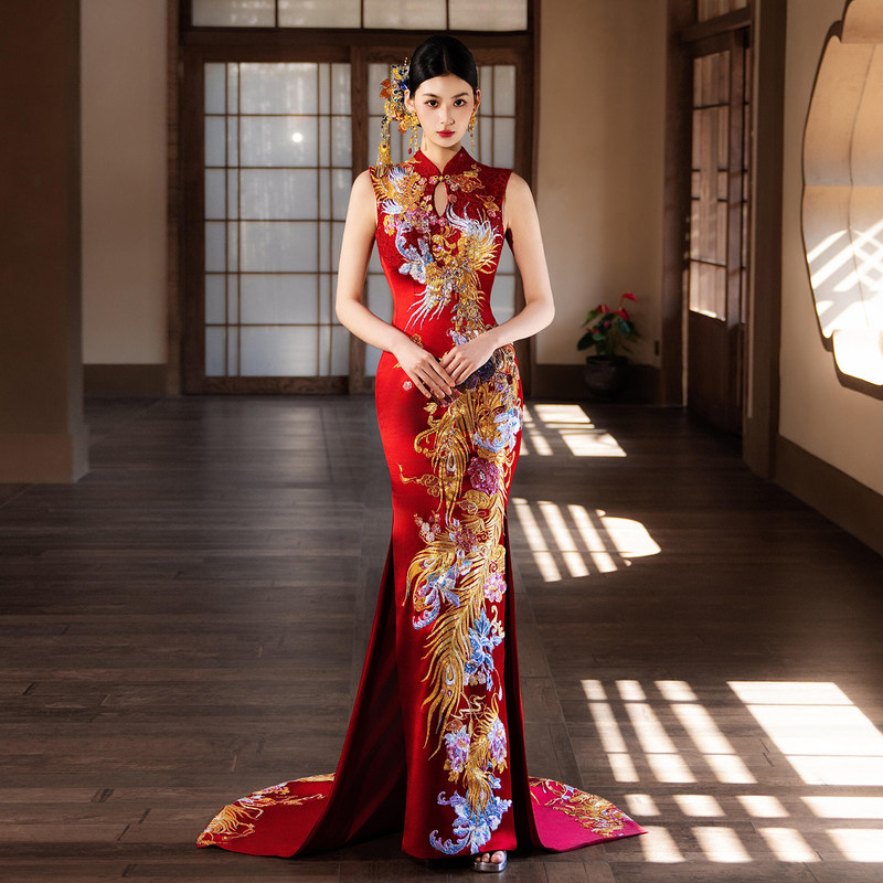 New Chinese-Style Heavy-Duty Cheongsam for Toasting, High-End Light Luxury Bridal Engagement Xiuhe Dress, Stunning Trailing Morning Gown for Women New Chinese-Style Heavy-Duty Cheongsam for Toasting, High-End Light Luxury Bridal Engagement Xiuhe Dress, Stunning Trailing Morning Gown for Women
