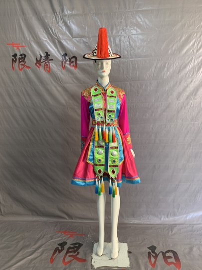 2023新款裕固族民族盛装成人女款演出服装56个民族服装表演服短款