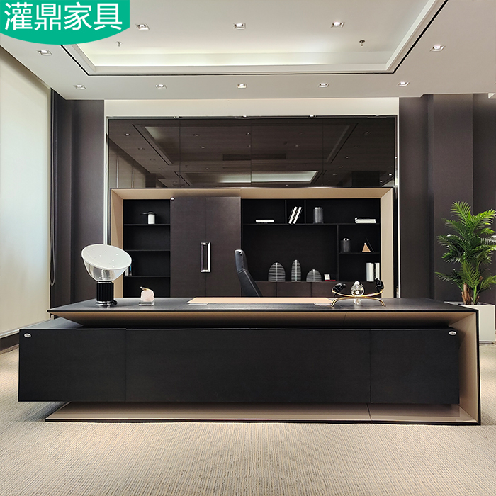 Guangdong office boss table solid wooden paint president table modern large terminal high-end chairman of the furniture room