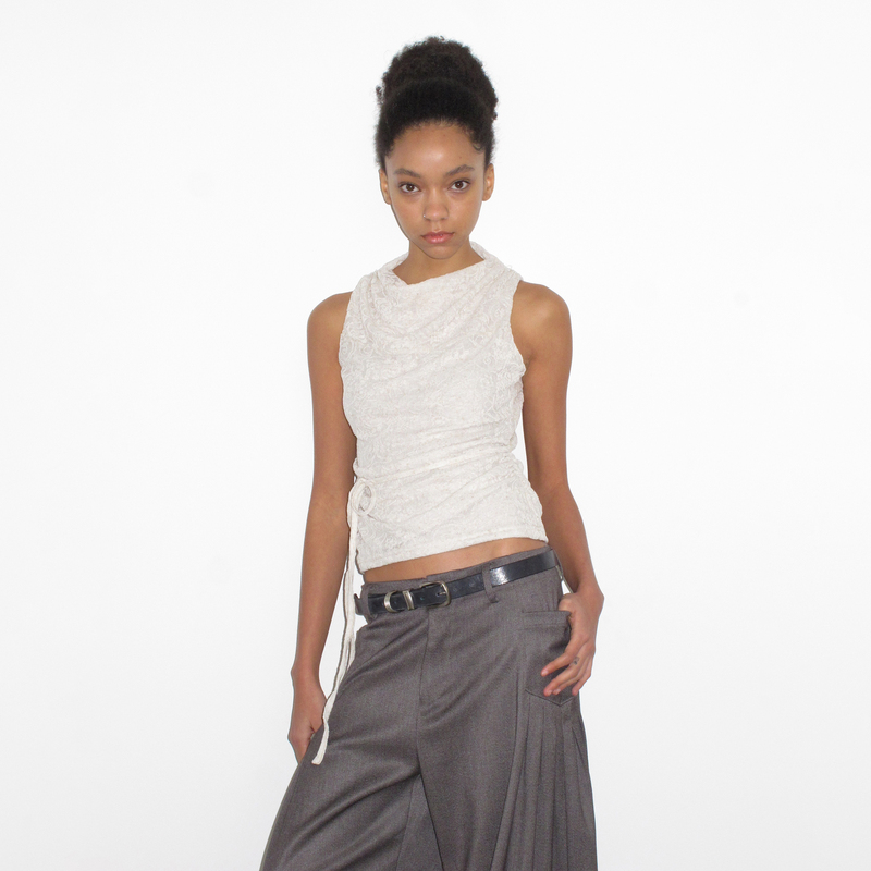 Mito De Dar Floral Linen Wool Lace Textured Swing Collar Tie Waist Slim-Fit Knitted Vest