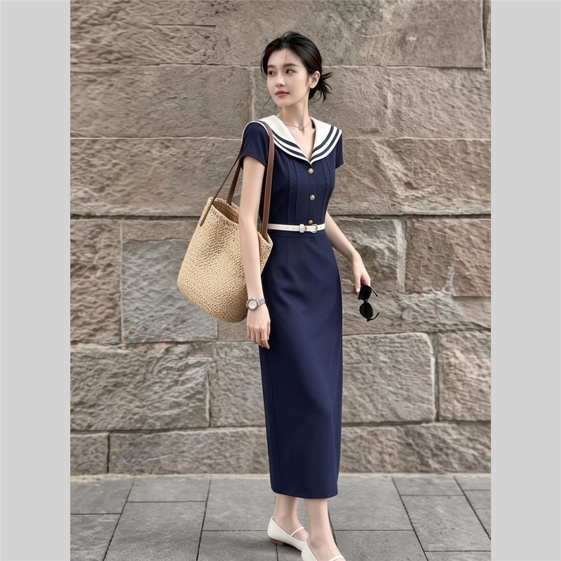 2026 New Stylish and Elegant Navy Dress for Women, Blue V-Neck, Waist-Cinching, Slimming Long Dress with a High-End Feel 2026 New Stylish and Elegant Navy Dress for Women, Blue V-Neck, Waist-Cinching, Slimming Long Dress with a High-End Feel