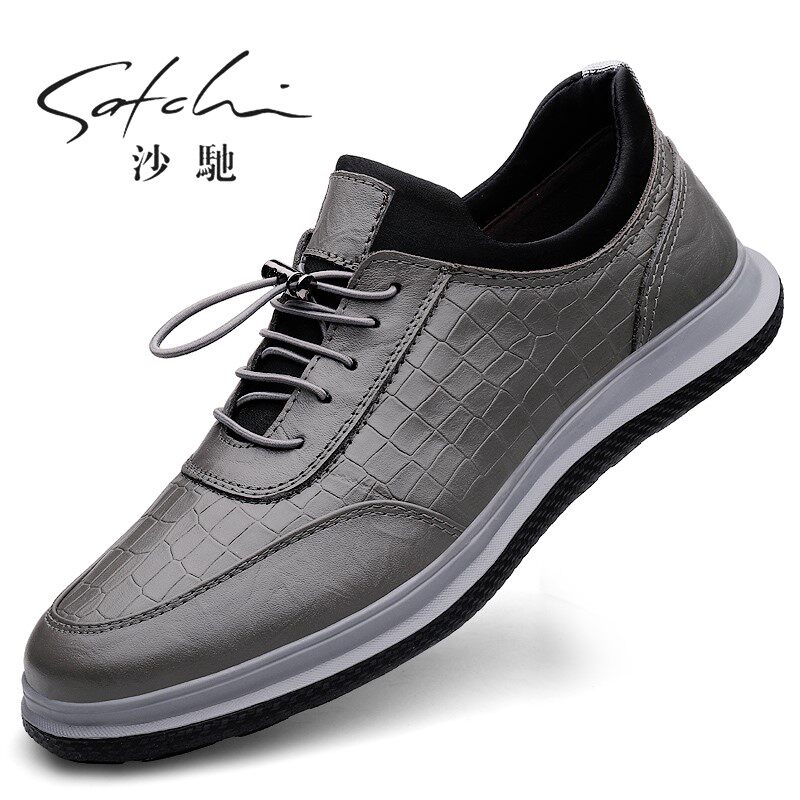 如何选择2026年的沙驰新款休闲皮鞋？