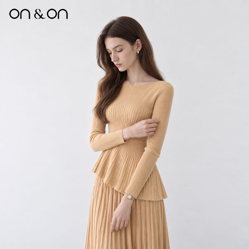 ON&ON French-Style Knitted Suit for Women 2026 Winter Long-Sleeved Waist-Cinching Top Pleated Long Skirt Two-Piece Set ON&ON French-Style Knitted Suit for Women 2026 Winter Long-Sleeved Waist-Cinching Top Pleated Long Skirt Two-Piece Set