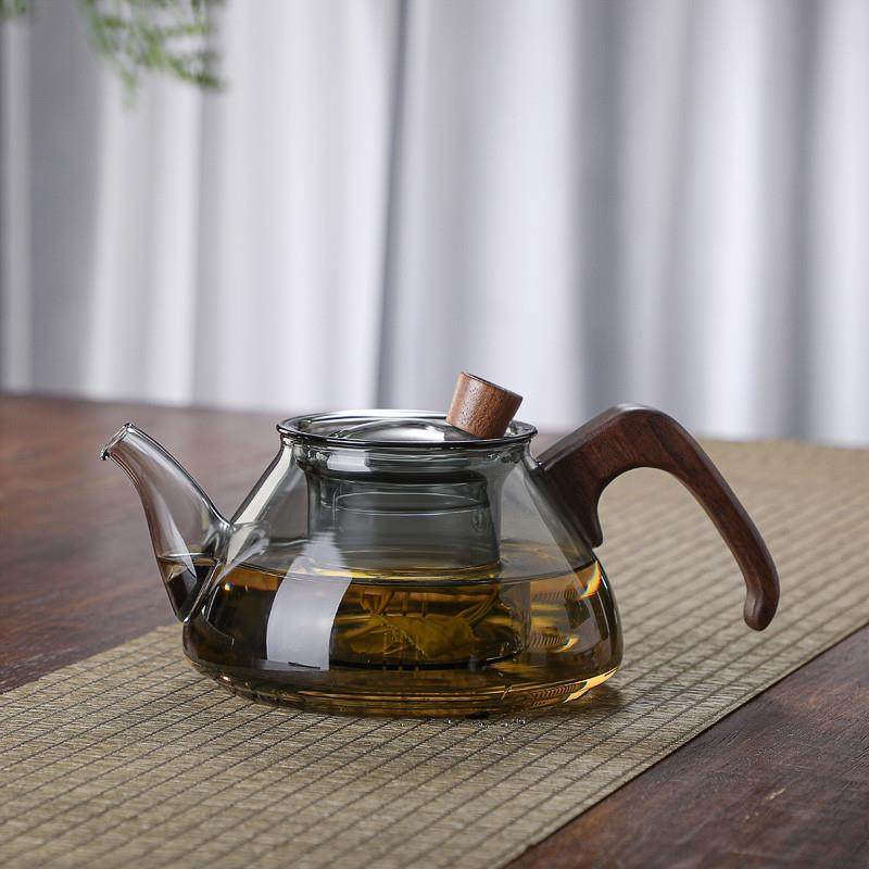 Japanese-Style High Borosilicate High-Temperature Resistant Teapot, Yunxi Teapot in Smoky Gray Transparent Color with Walnut Wood Handle