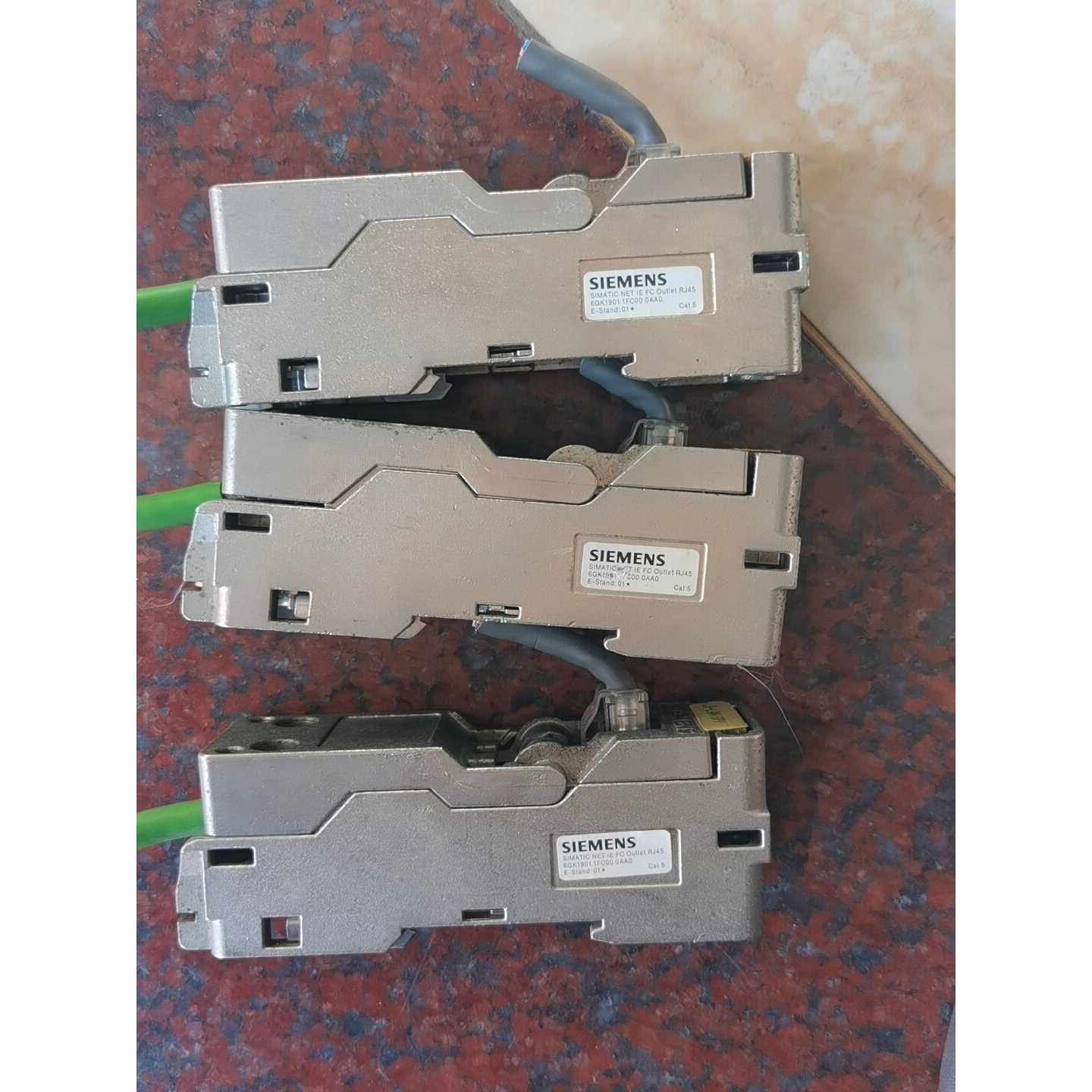 IEC 60320 C14 PCB插座怎么选？2026年&ldquo;Snap-In M&rdquo;安装方式为何成工业设备首选？