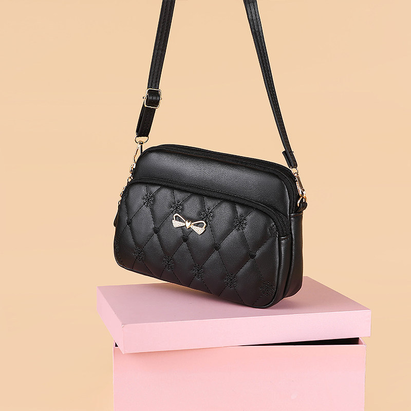 Kangaroo Crossbody Bag for Women, New Style, Rhombus Pattern, Fashionable Small Bag, Shoulder Bag for Middle-Aged Ladies, Versatile, Multi-Layer, Large Capacity Handbag