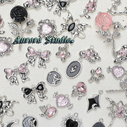 Aurora Y2K Black Fan Series [Сердце палинг девушка] Любовь подвеска для лука сделай свой материал из бисера ручной работы ручной работы