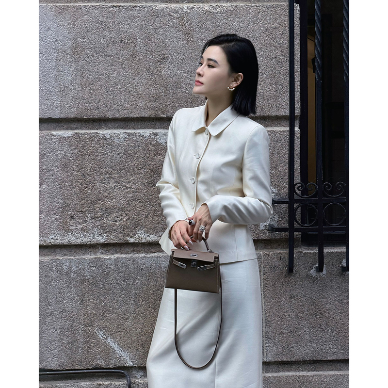 Yuan Yiling [Milan] White Satin Lapel Long-Sleeve Blazer, Slim Fit, Versatile, High-End Autumn Style