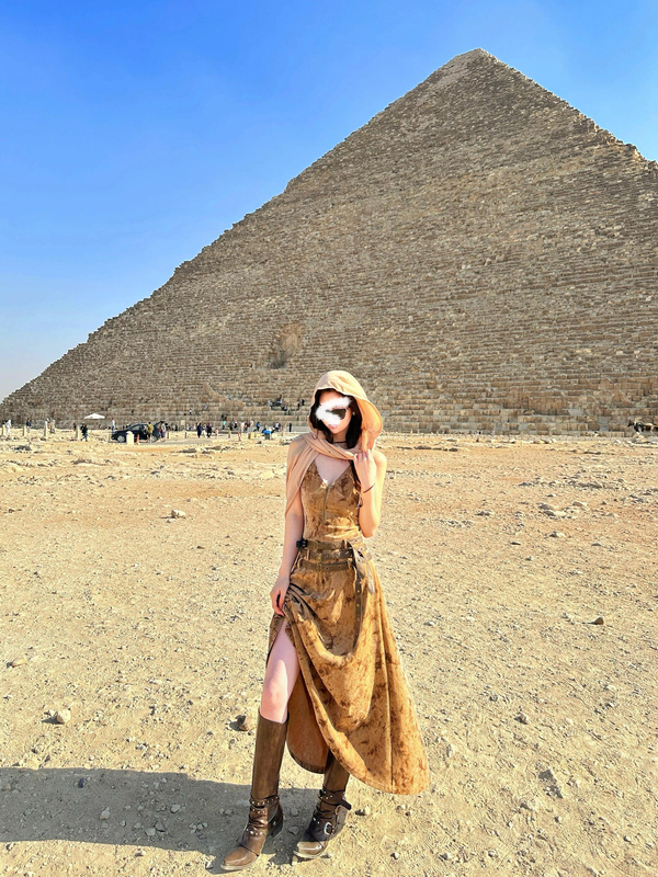 Moroccan and Turkish Wasteland Style Outfit, Egyptian Travel Photography, Retro Long Dress, Waist-Cinching, Slimming, Spaghetti Strap Dress