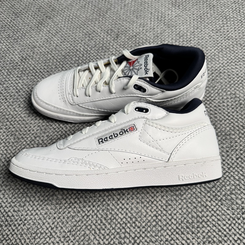 Authentic Reebok Club C Classic Retro Casual Tennis-Style White Sneakers for Men and Women Gz5209