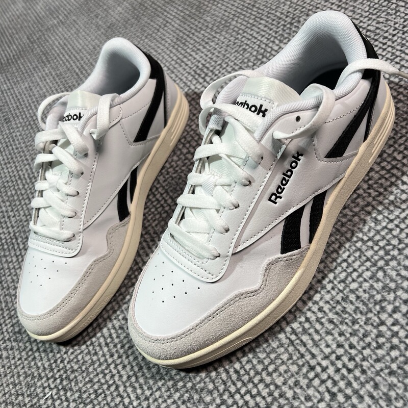 Authentic Reebok Men's and Women's Classic Retro Logo Shock-Absorbing, Wear-Resistant, Non-Slip Casual Sneakers Fz0426 Authentic Reebok Men's and Women's Classic Retro Logo Shock-Absorbing, Wear-Resistant, Non-Slip Casual Sneakers Fz0426