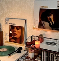 Vinyl rack door back bookshelf wall bookshelf acrylic storage rack wall vinyl record storage rack disc tape