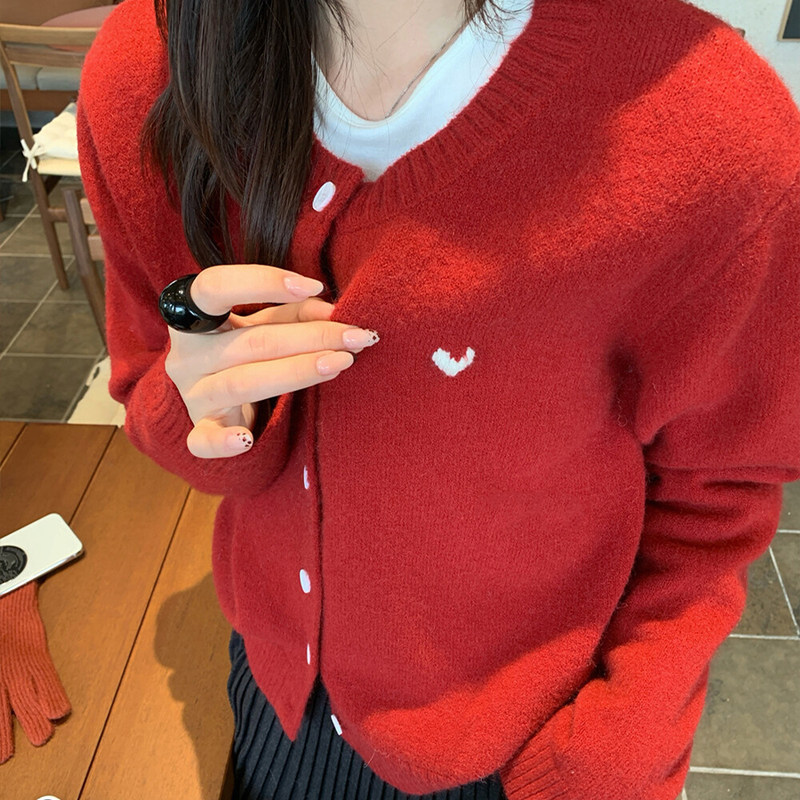 Korean-Style Red Knitted Cardigan for Women 2026 Early Autumn Loose Round Neck Buttoned Sweater Coat New Year Atmosphere Outfit Korean-Style Red Knitted Cardigan for Women 2026 Early Autumn Loose Round Neck Buttoned Sweater Coat New Year Atmosphere Outfit