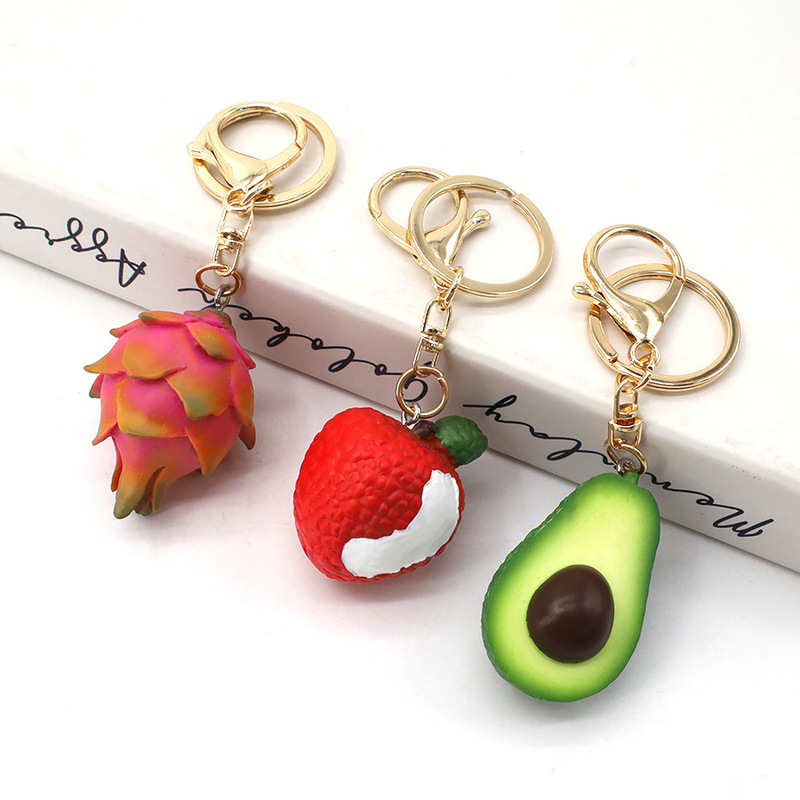 Simulated Fruit Keychain Pendant, Exquisite and Cute for Women, Lychee, Dragon Fruit, Avocado, Couple's Bag Small Accessory