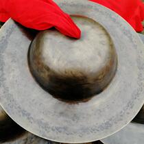 30 cm bronze cymbal Sichuan cymbal Jiangkou cymbal big hat cymbal black cymbal old cymbal handmade without steel tone