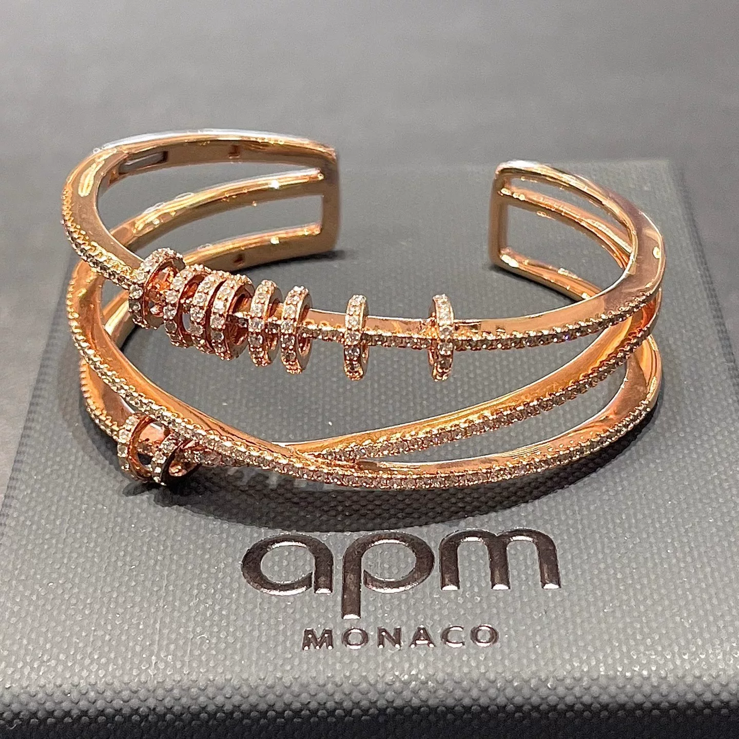Кольцо APM MONACO три кольца розовое золото, браслеты для бега S925 Silver Merm Code Plash Diamond Platform Женские