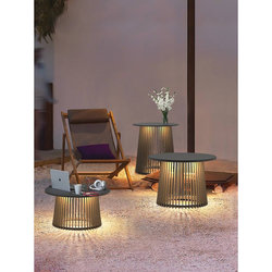 Lawn lamp outdoor waterproof courtyard landscape garden floor lamp villa outdoor balcony coffee table lamp solar lamp