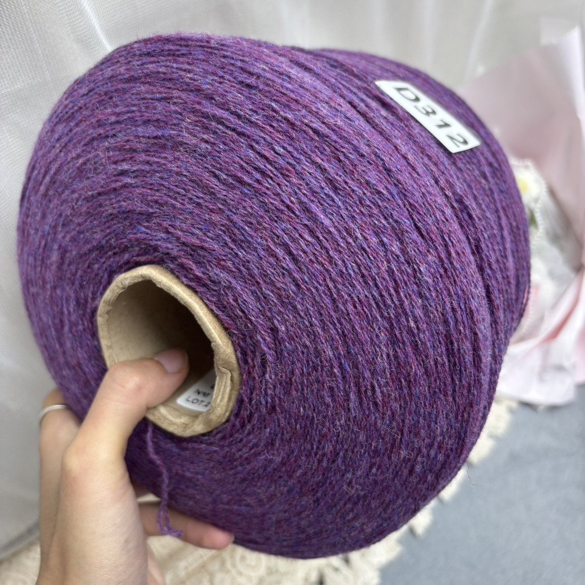 (New Product) Scottish Super Soft Knoll Brand Fairman 100% Scottish Super Soft Lamb Wool