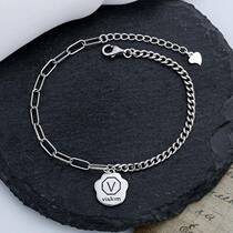 Chaosheng S925 sterling silver AB chain letter V bracelet Japanese and Korean version cold style personalized girlfriend gift hand jewelry for women
