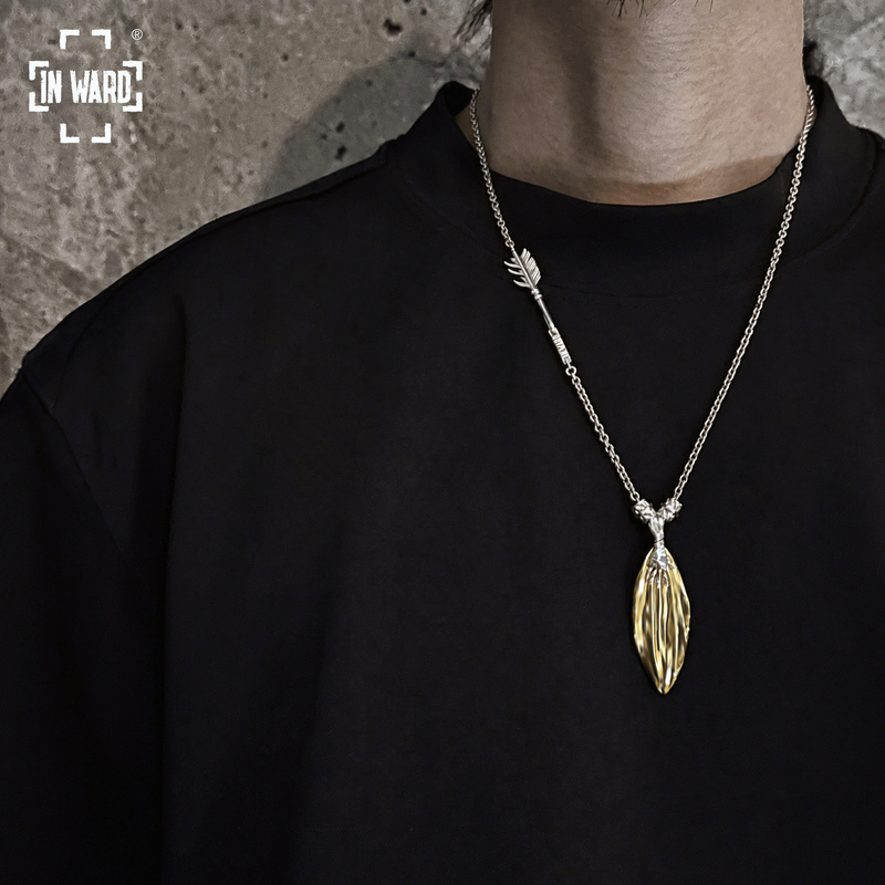 In Ward【Out of Stock】 "Sunflower Petal" Necklace
