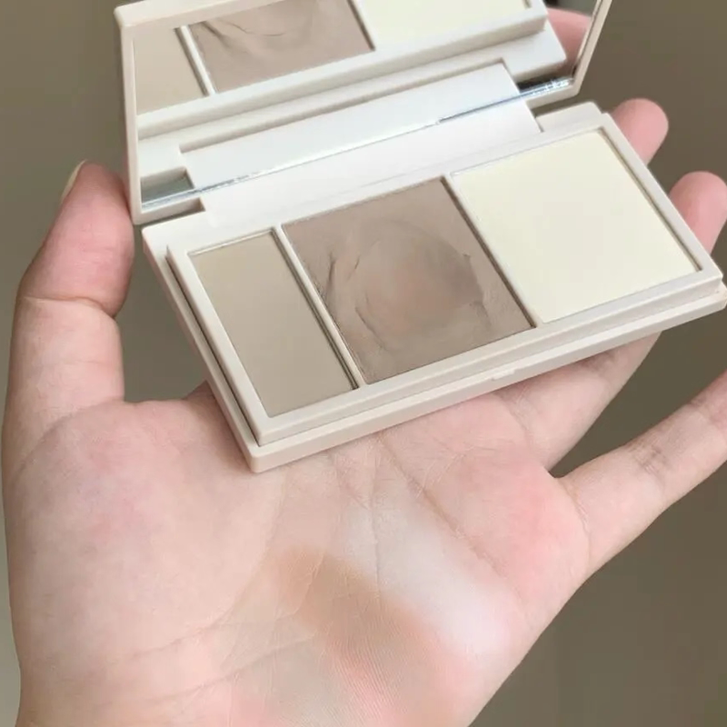 Into You Three-Color Contouring and Highlighting All-In-One Palette Shadow Nose Shadow Facial Matte Three-Dimensional Brightening Natural Look
