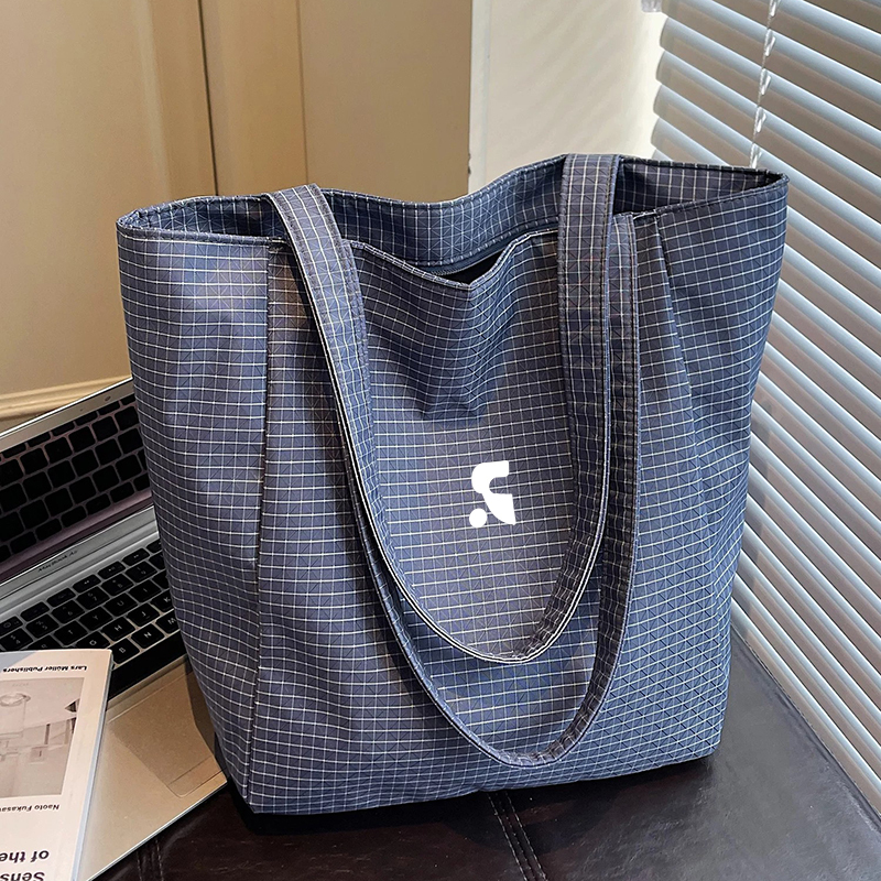 Official Genuine Rr Vephf Plaid Tote Bag for Women 2026 New Casual Handbag Versatile Shoulder Bag for Commuting Official Genuine Rr Vephf Plaid Tote Bag for Women 2026 New Casual Handbag Versatile Shoulder Bag for Commuting
