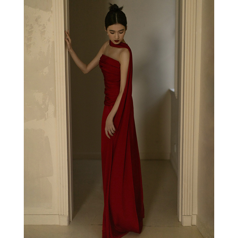 Red tube top, sexy evening dress, wedding dress for bride, European style