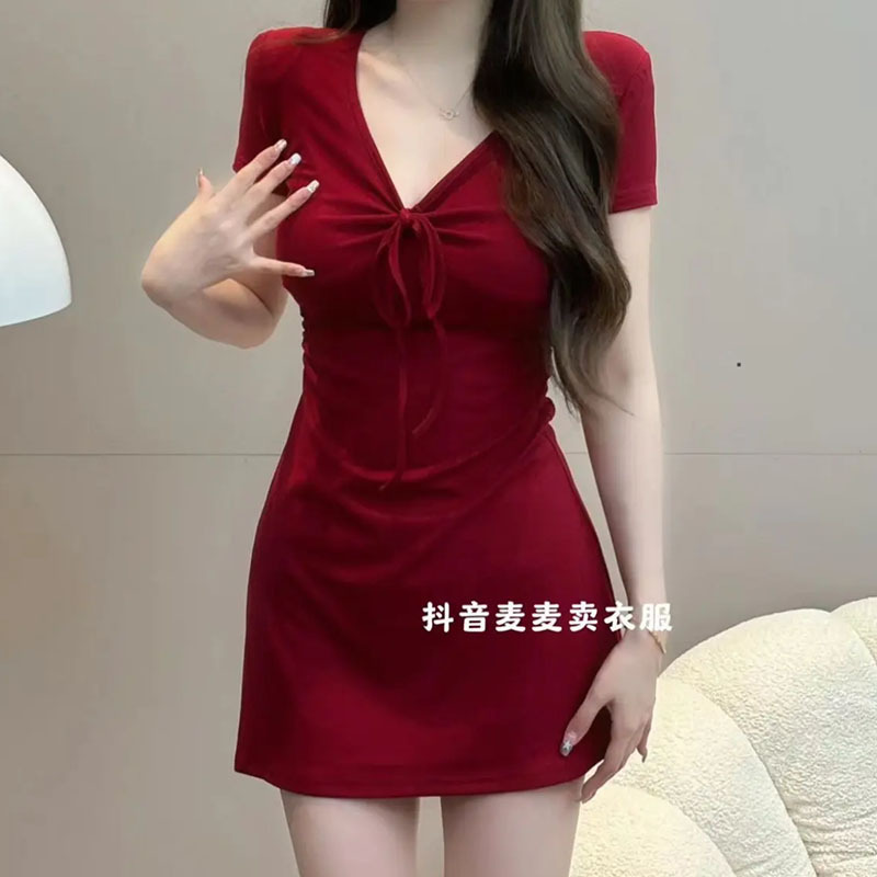 Hot Girl Pure Desire Style Sexy Lace-Up Pleated Short-Sleeved Dress for Women 2024 Summer New Slim Fit Bodycon Skirt
