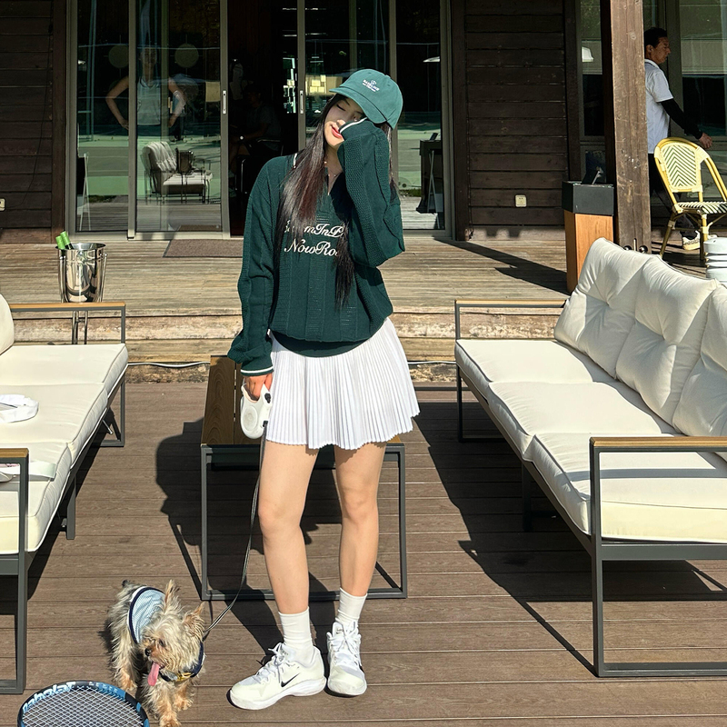 Beautiful Tennis Clothing Sports Suit for Women, Autumn and Winter Age-Reducing Golf Hollow-Out Breathable Knitwear Pleated Skirt Two-Piece Set Beautiful Tennis Clothing Sports Suit for Women, Autumn and Winter Age-Reducing Golf Hollow-Out Breathable Knitwear Pleated Skirt Two-Piece Set