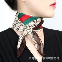 Classic Design Stripe Printed Snowspun Silk Scarf Woman 2022 2022 New 100 Hitch Temperament Little Square Towels Soft Protective Neck Scarves